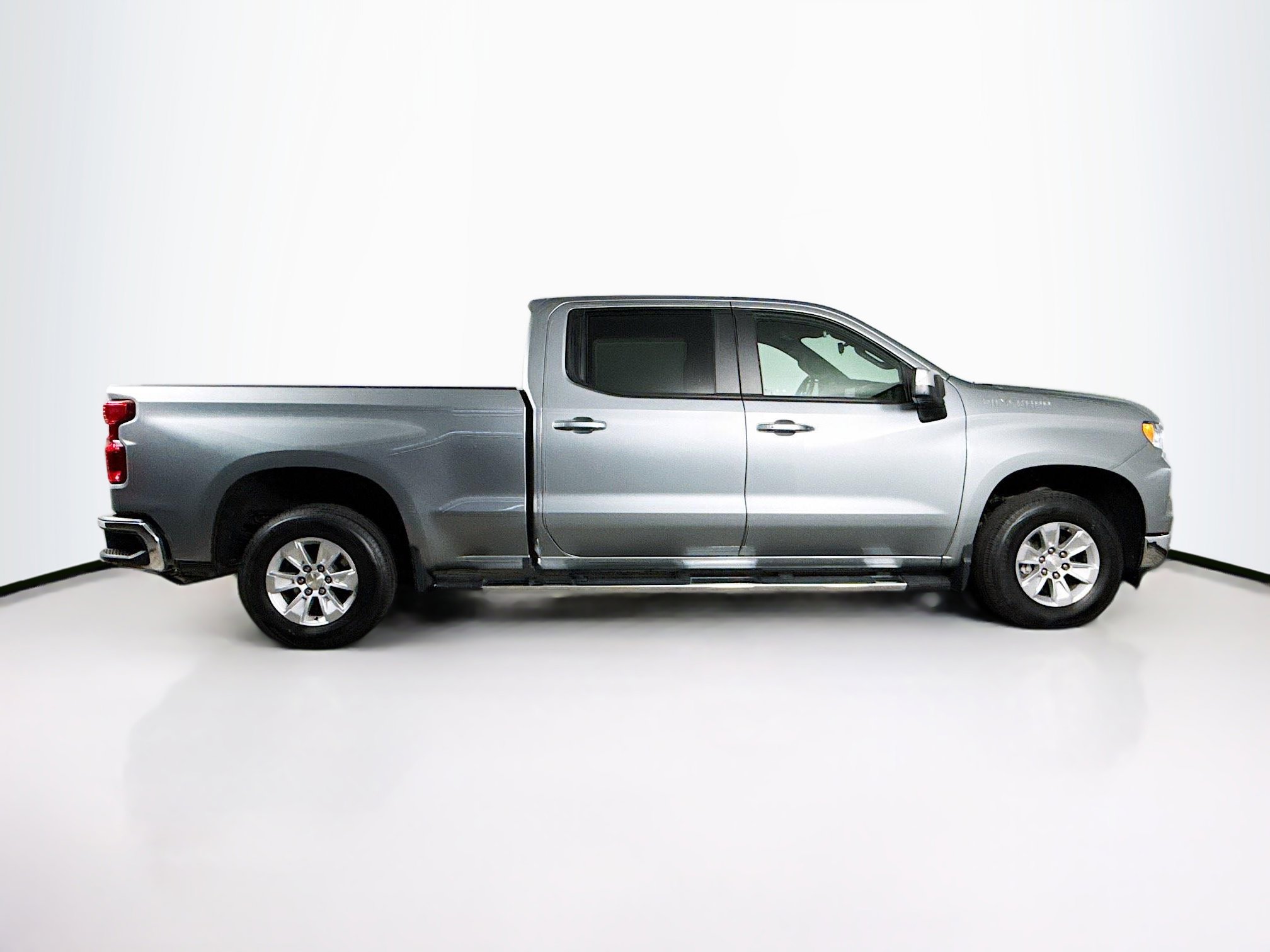 Used 2024 Chevrolet Silverado 1500 LT w/ Protection Package image 2