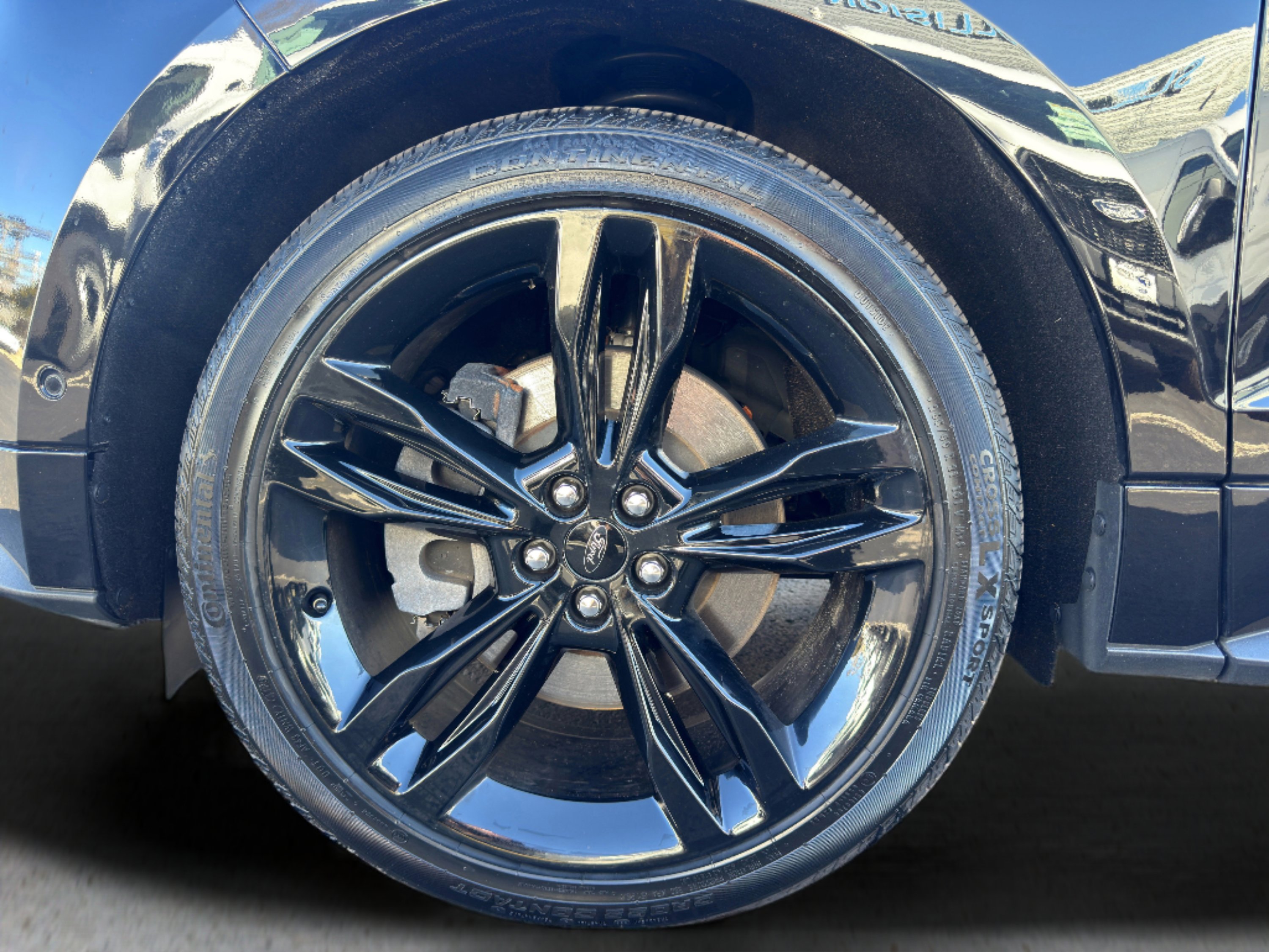 Certified 2024 Ford Edge ST w/ Equipment Group 401A image 24