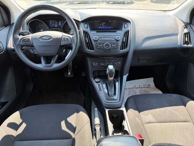 Used 2016 Ford Focus SE image 22