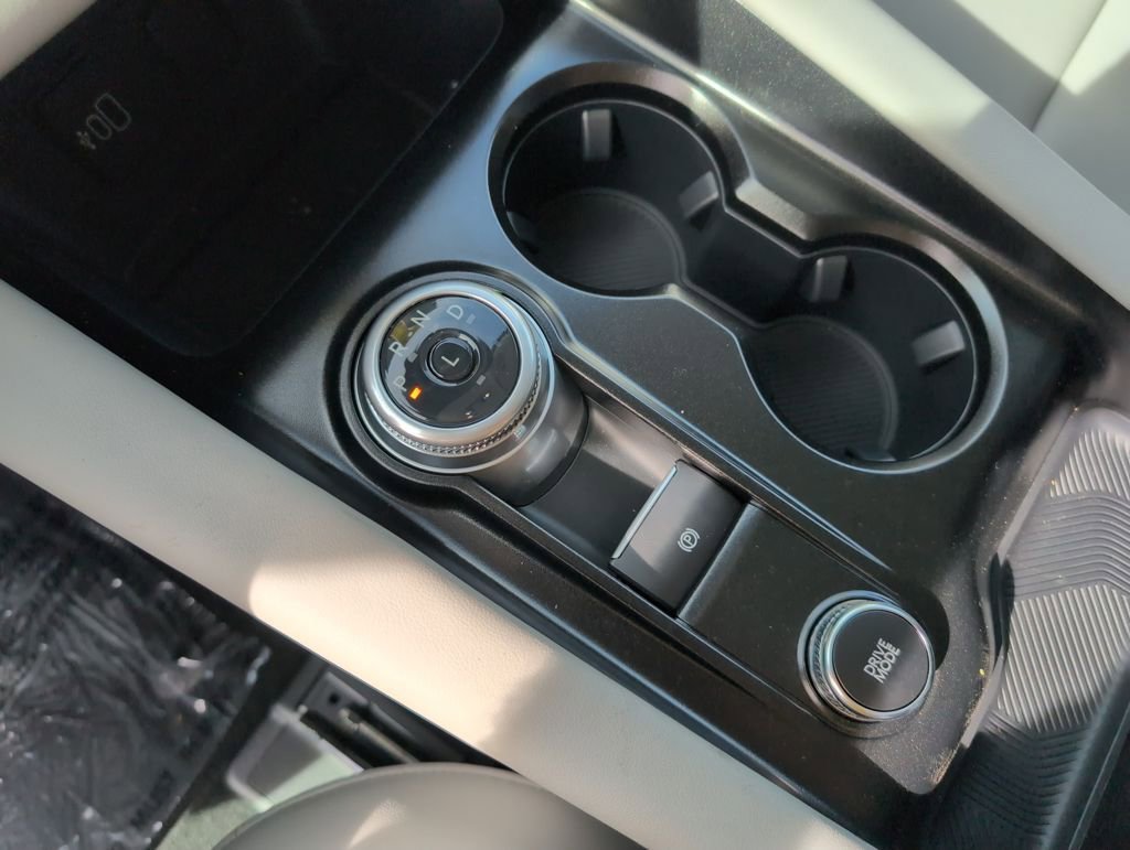 New 2026 Ford Explorer Active w/ Active Comfort Package image 24