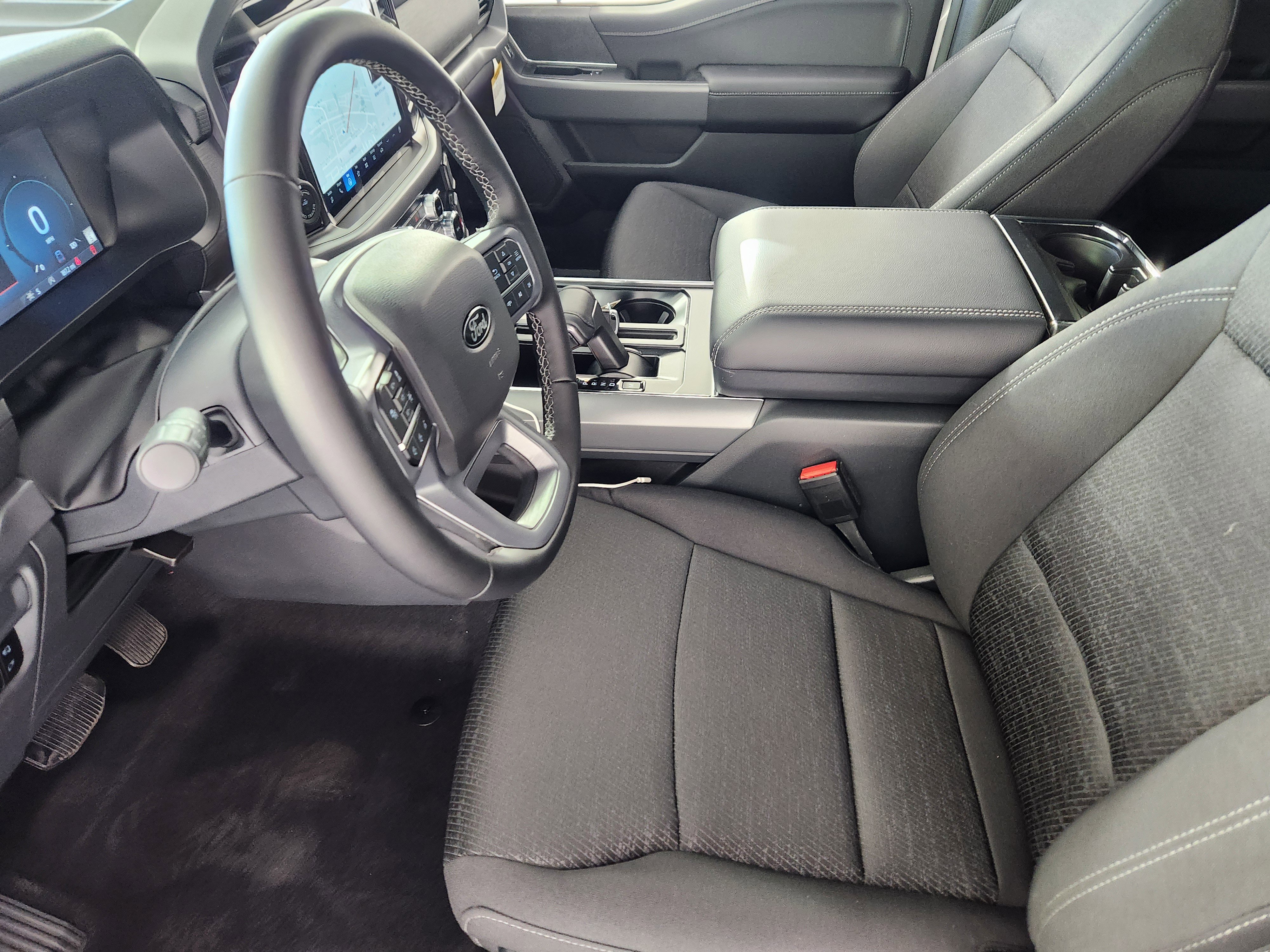 New 2025 Ford F150 XLT w/ Equipment Group 302A MID image 12