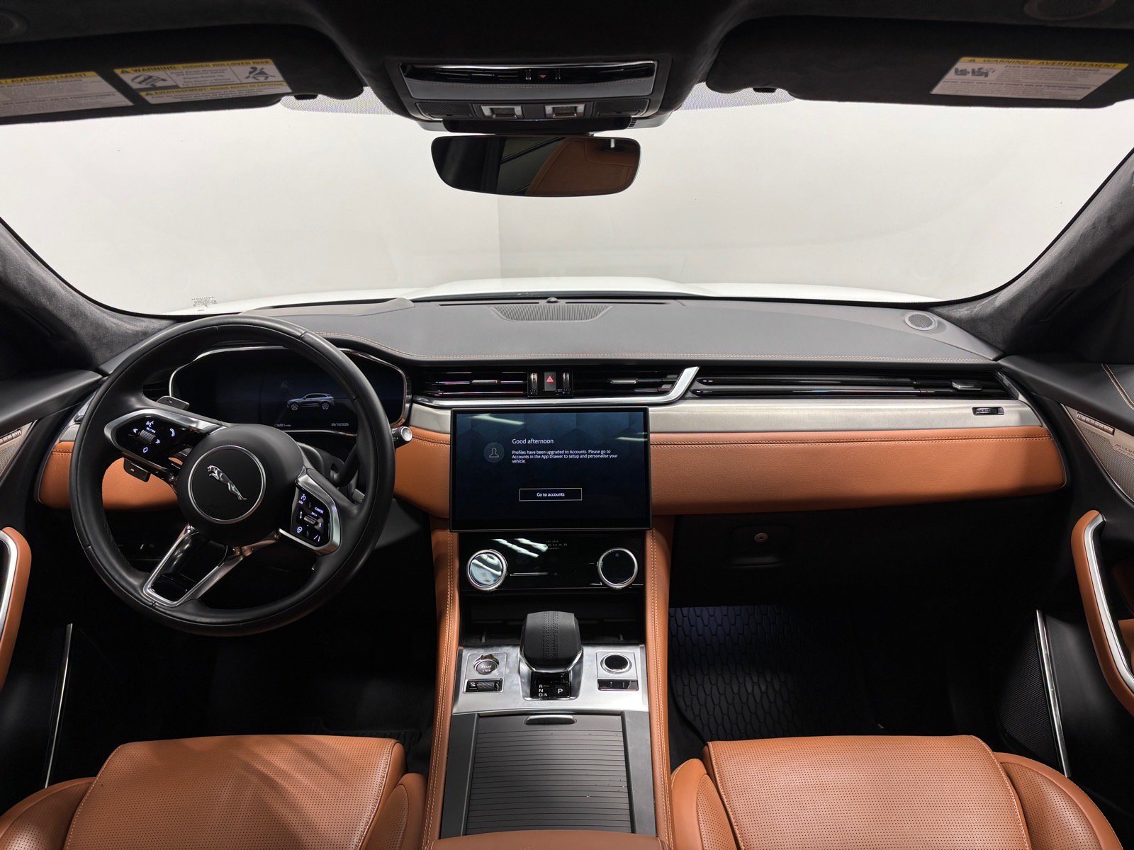 New 2025 Jaguar F-PACE R-Dynamic S AWD/4WD image 34