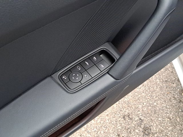 New 2026 Porsche 911 Carrera 4S image 24