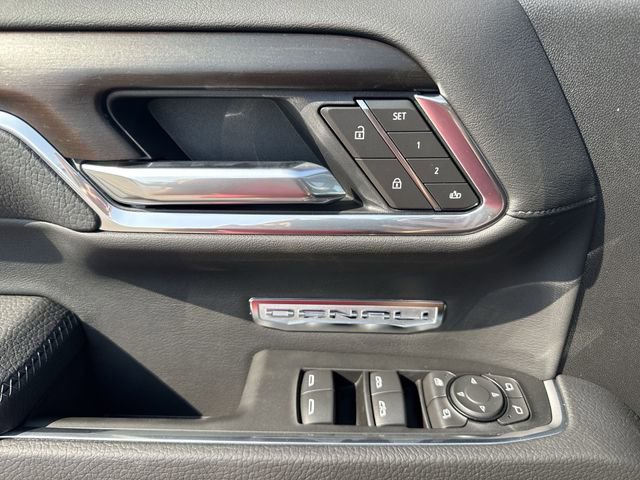 New 2026 GMC Sierra 1500 Denali w/ Denali Reserve Package image 13