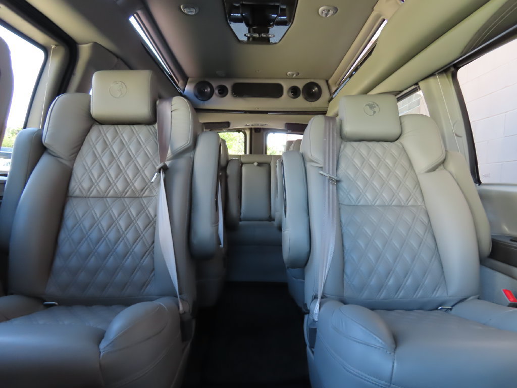 Used 2024 GMC Savana 2500 Extended w/ Driver Convenience Package RWD image 37