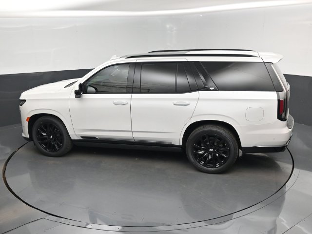 Used 2023 Cadillac Escalade Sport Platinum w/ LPO, ONYX Package AWD/4WD image 14