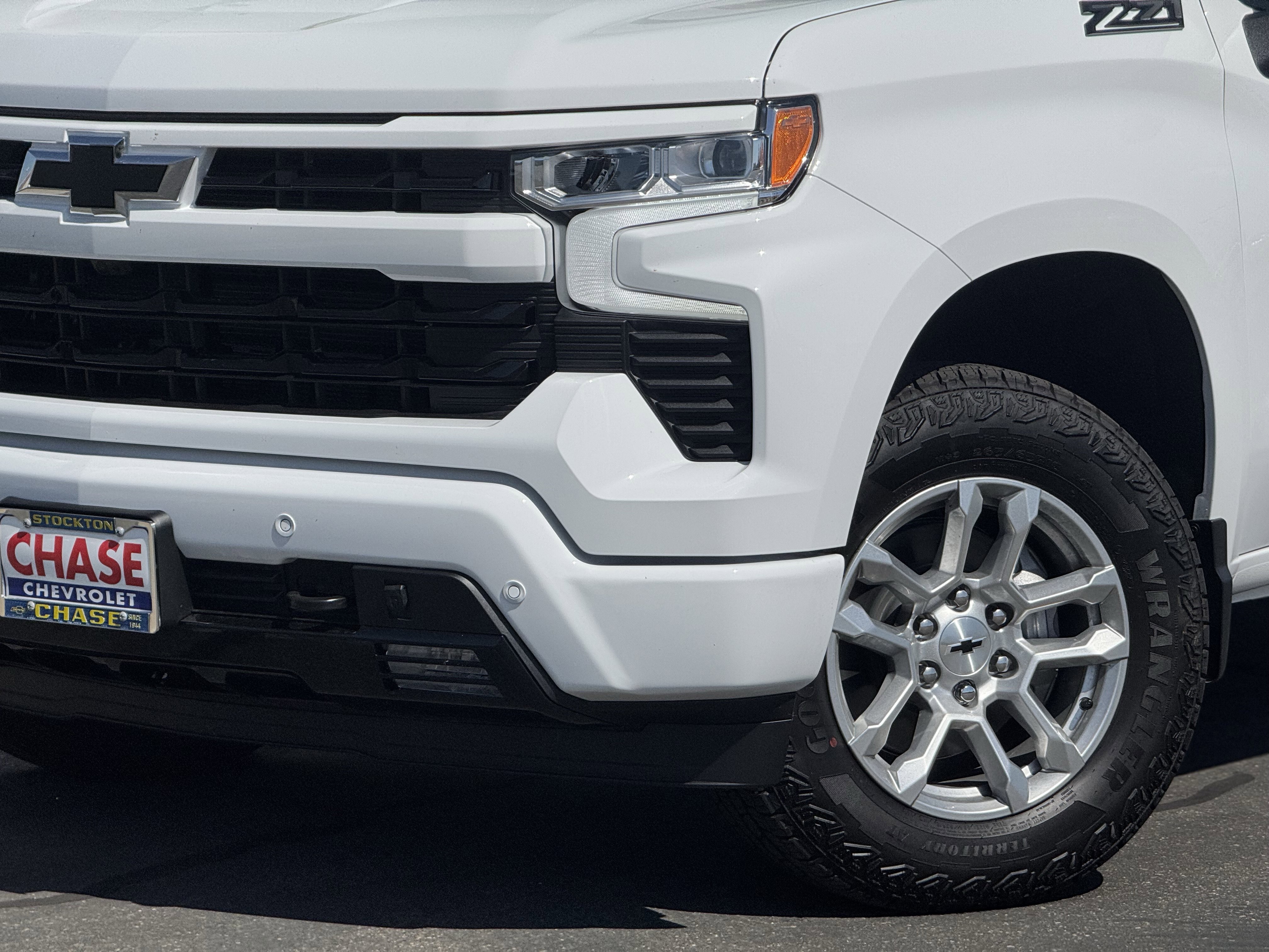 New 2026 Chevrolet Silverado 1500 RST w/ Safety Package AWD/4WD image 3