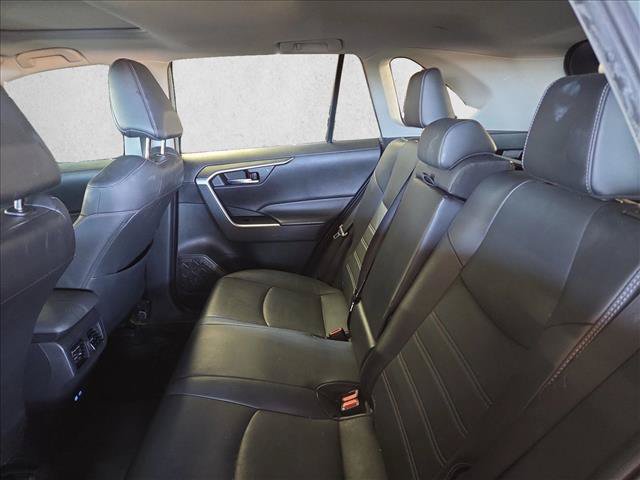 Used 2022 Toyota RAV4 XLE Premium FWD image 17