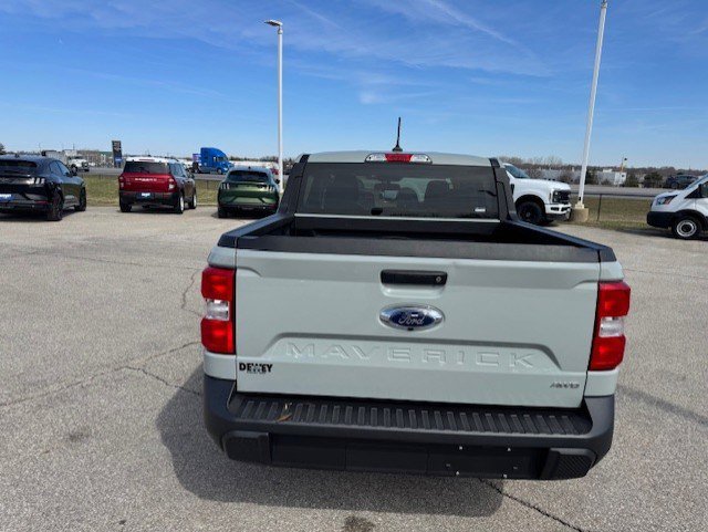 Certified 2024 Ford Maverick XLT w/ Equipment Group 300A Standard AWD/4WD image 7