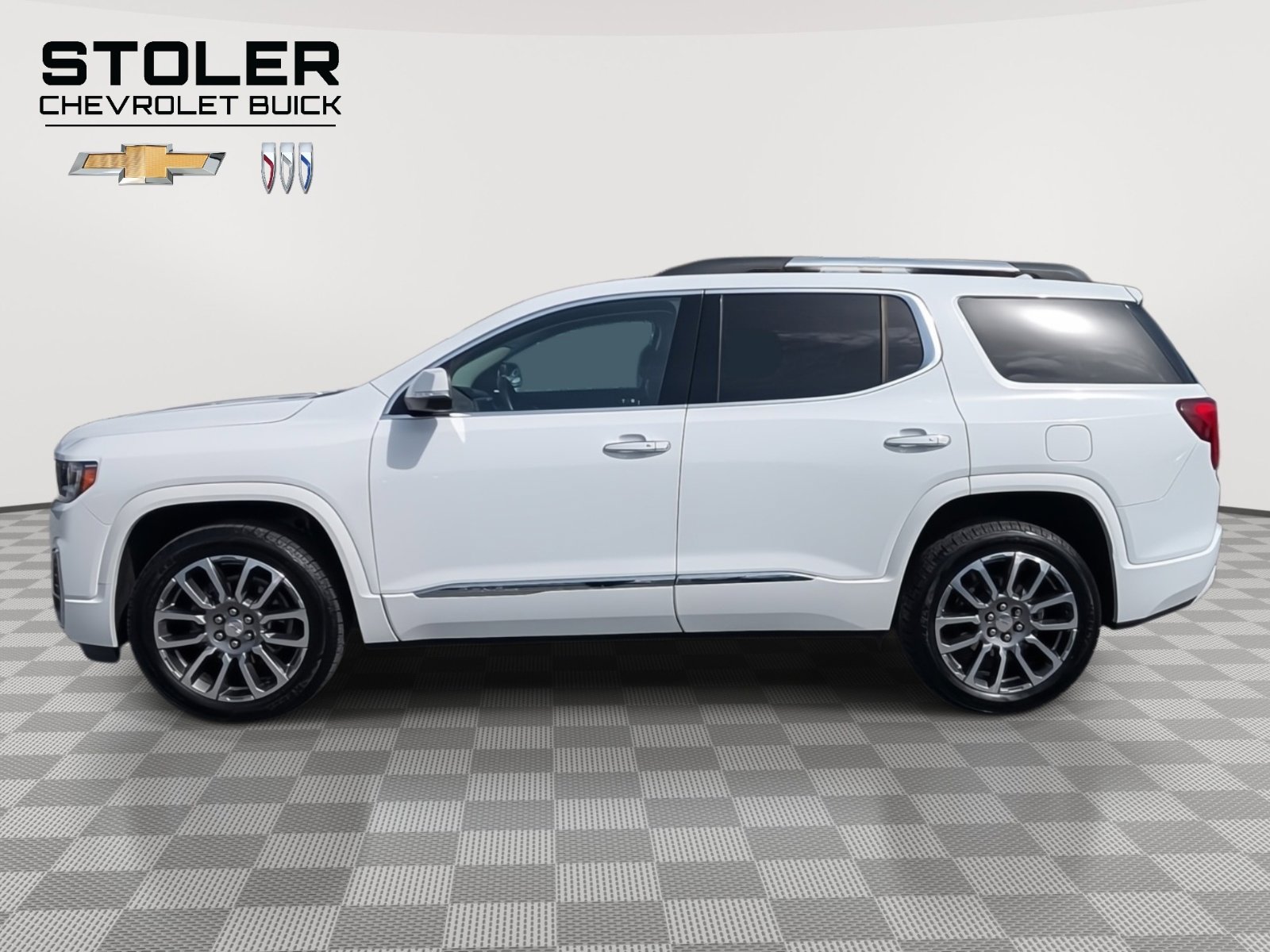 Used 2021 GMC Acadia Denali w/ Denali Ultimate Package image 2