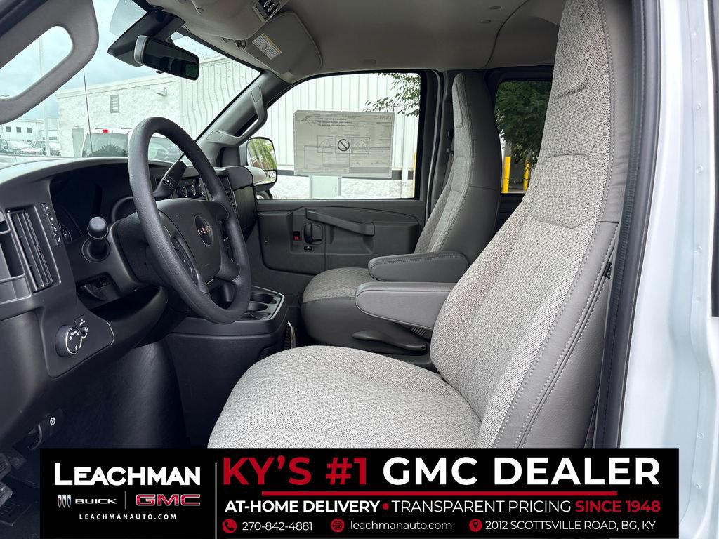 New 2026 GMC Savana 3500 LT w/ LT Preferred Equipment Group RWD image 11