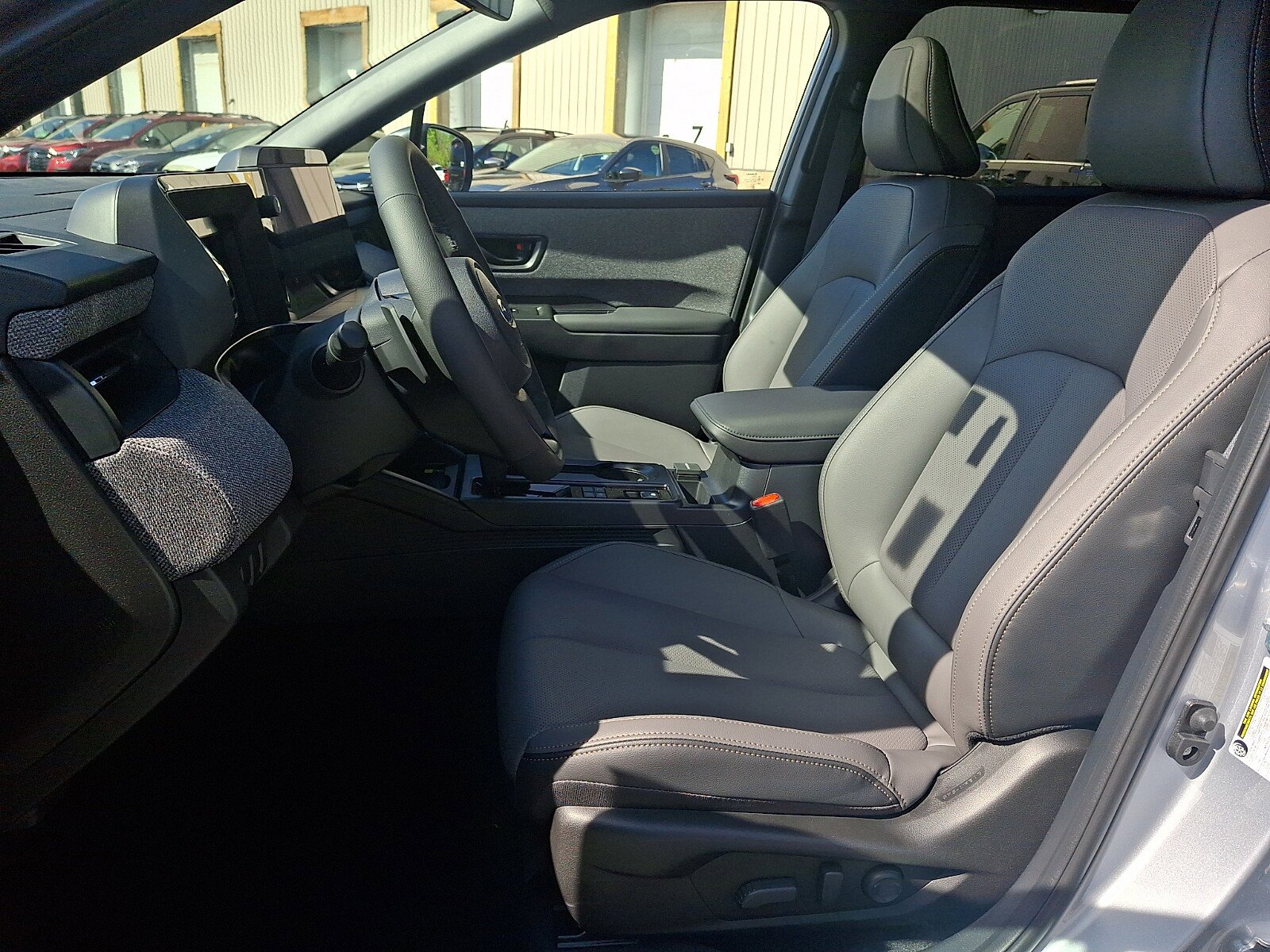 New 2026 Subaru Outback Limited AWD/4WD image 9