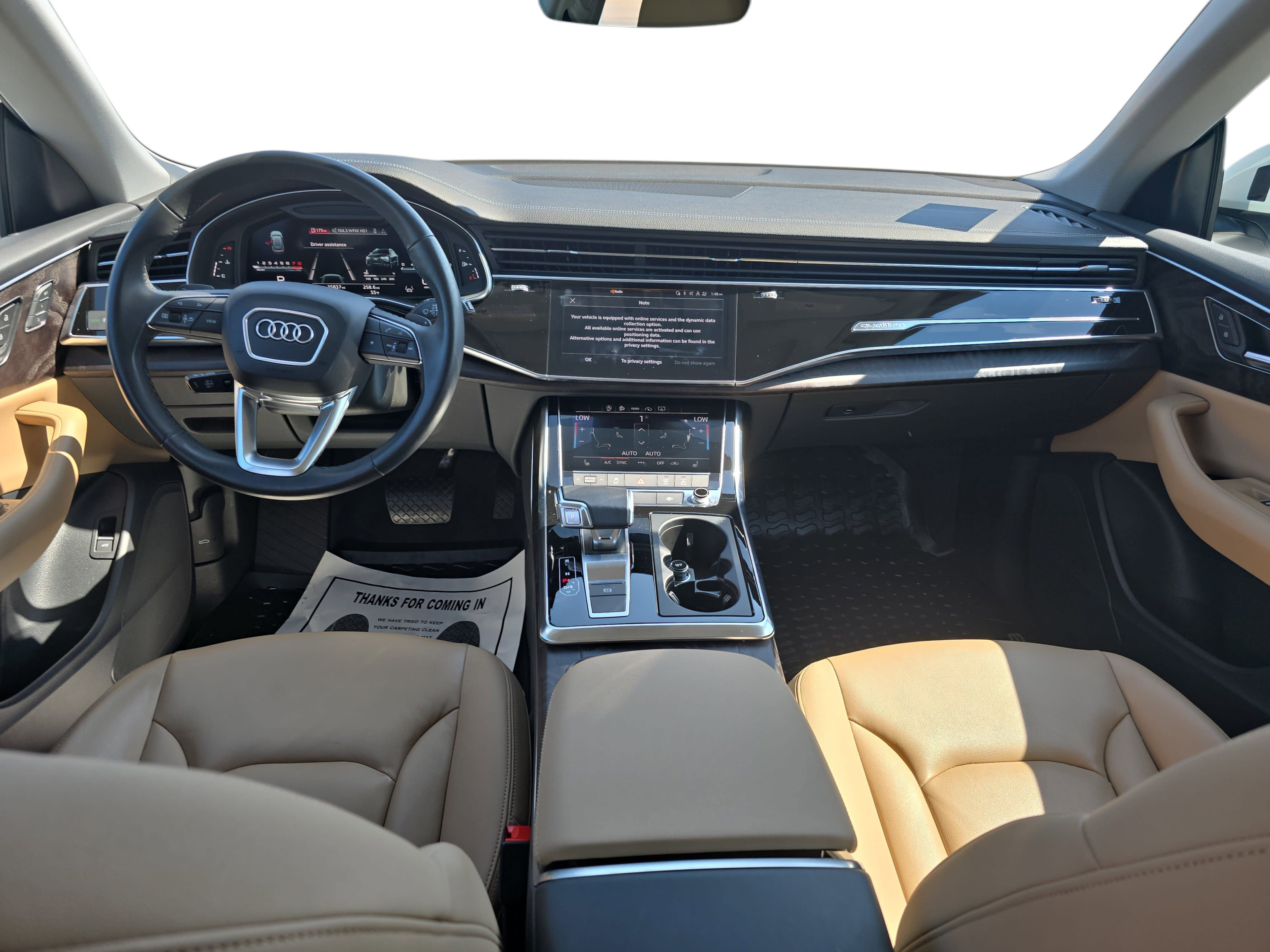 Used 2023 Audi Q8 Premium image 9