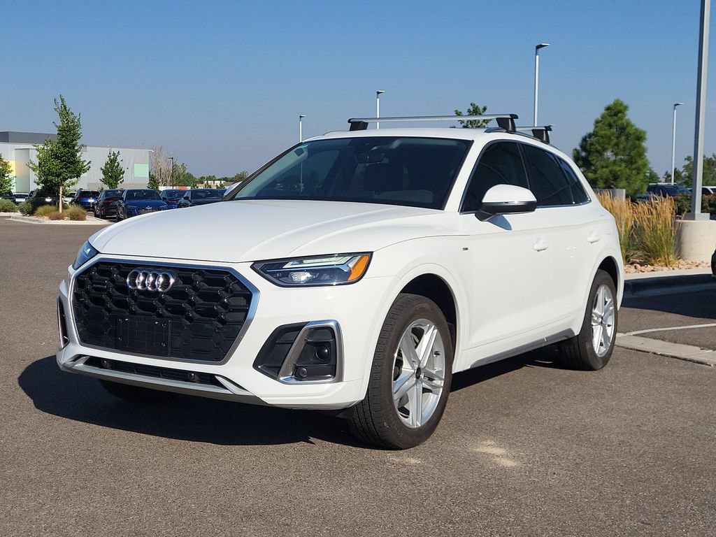 Used 2024 Audi Q5 e Premium w/ Convenience Package AWD/4WD image 4