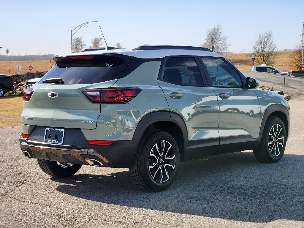 Used 2025 Chevrolet TrailBlazer ACTIV w/ Convenience Package image 7