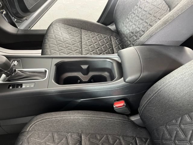 Used 2026 Nissan Kicks SV FWD image 30