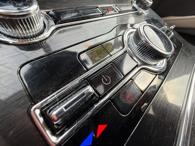 Certified 2023 Lincoln Nautilus Reserve image 29