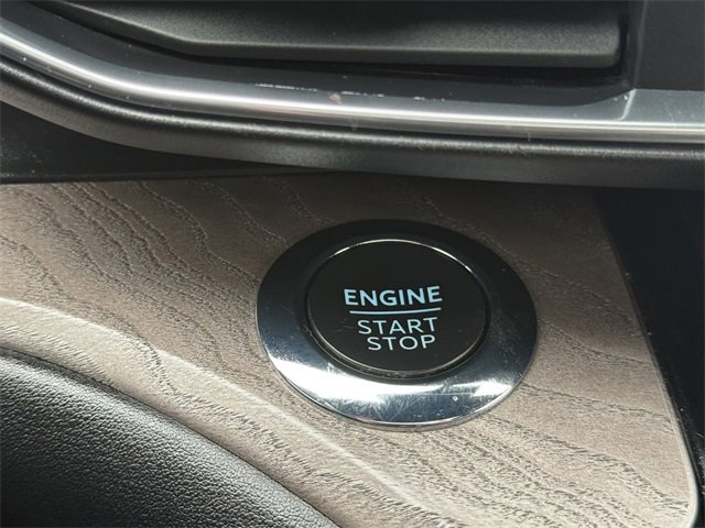 Certified 2022 Ford Explorer Platinum w/ Equipment Group 601A image 18