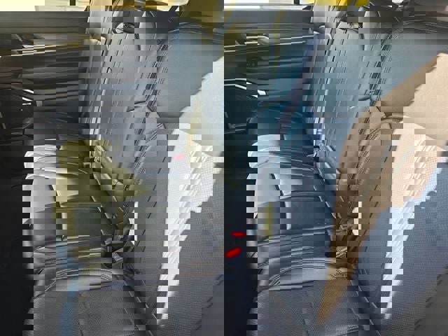 Used 2024 Jeep Wagoneer L Series III w/ Flexible Seating Group image 16