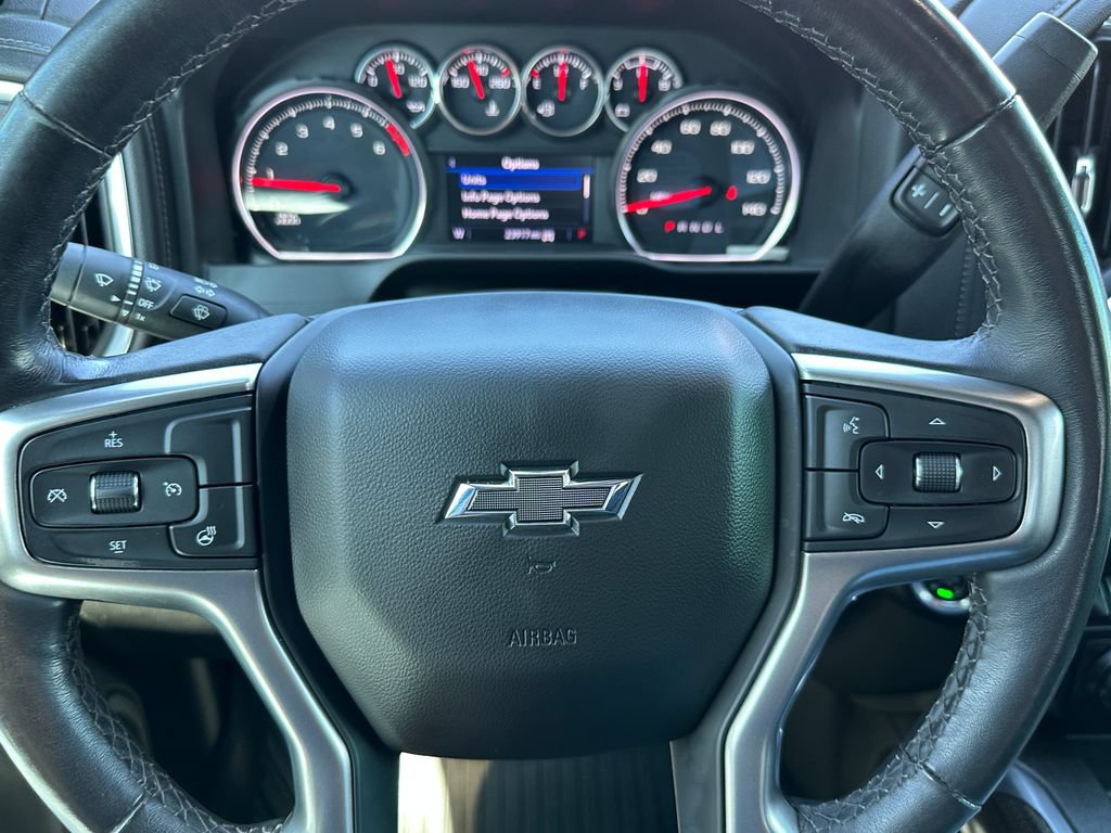 Used 2021 Chevrolet Silverado 1500 LT Trail Boss w/ Bed Protection Package AWD/4WD image 21