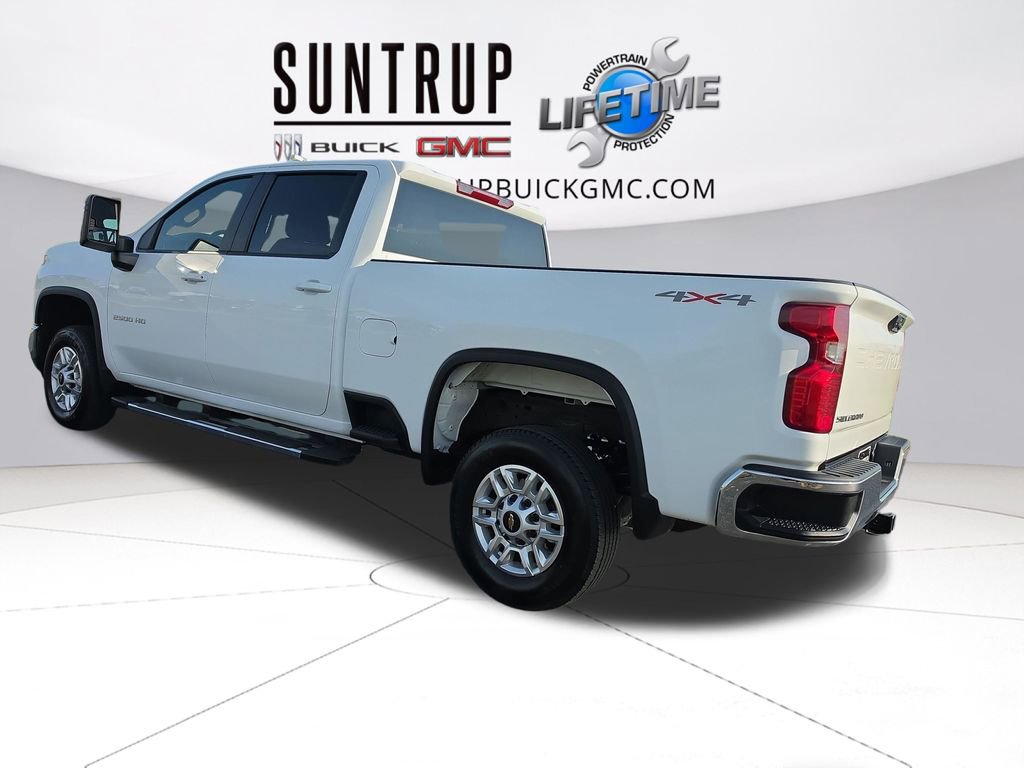 Used 2025 Chevrolet Silverado 2500 LT w/ Convenience Package image 3