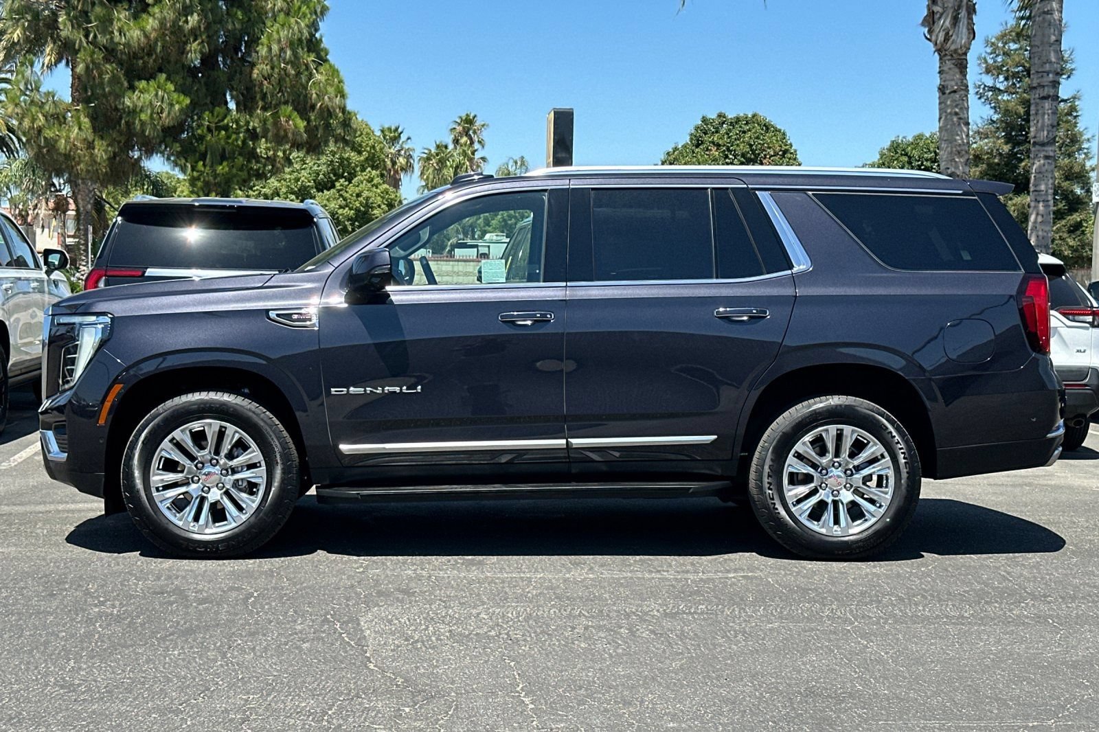 Certified 2025 GMC Yukon Denali RWD image 7