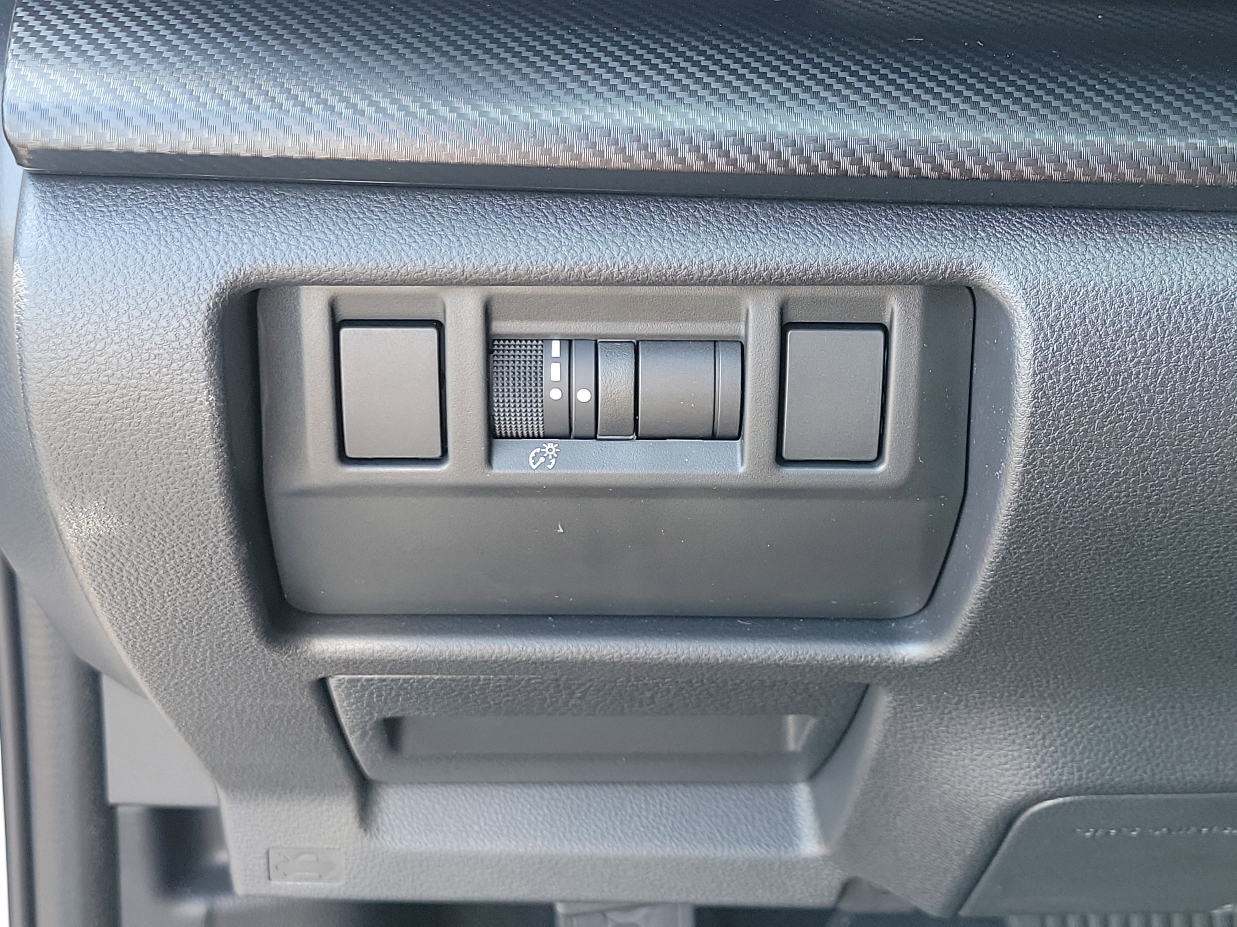 Certified 2024 Subaru Crosstrek 2.0i image 26