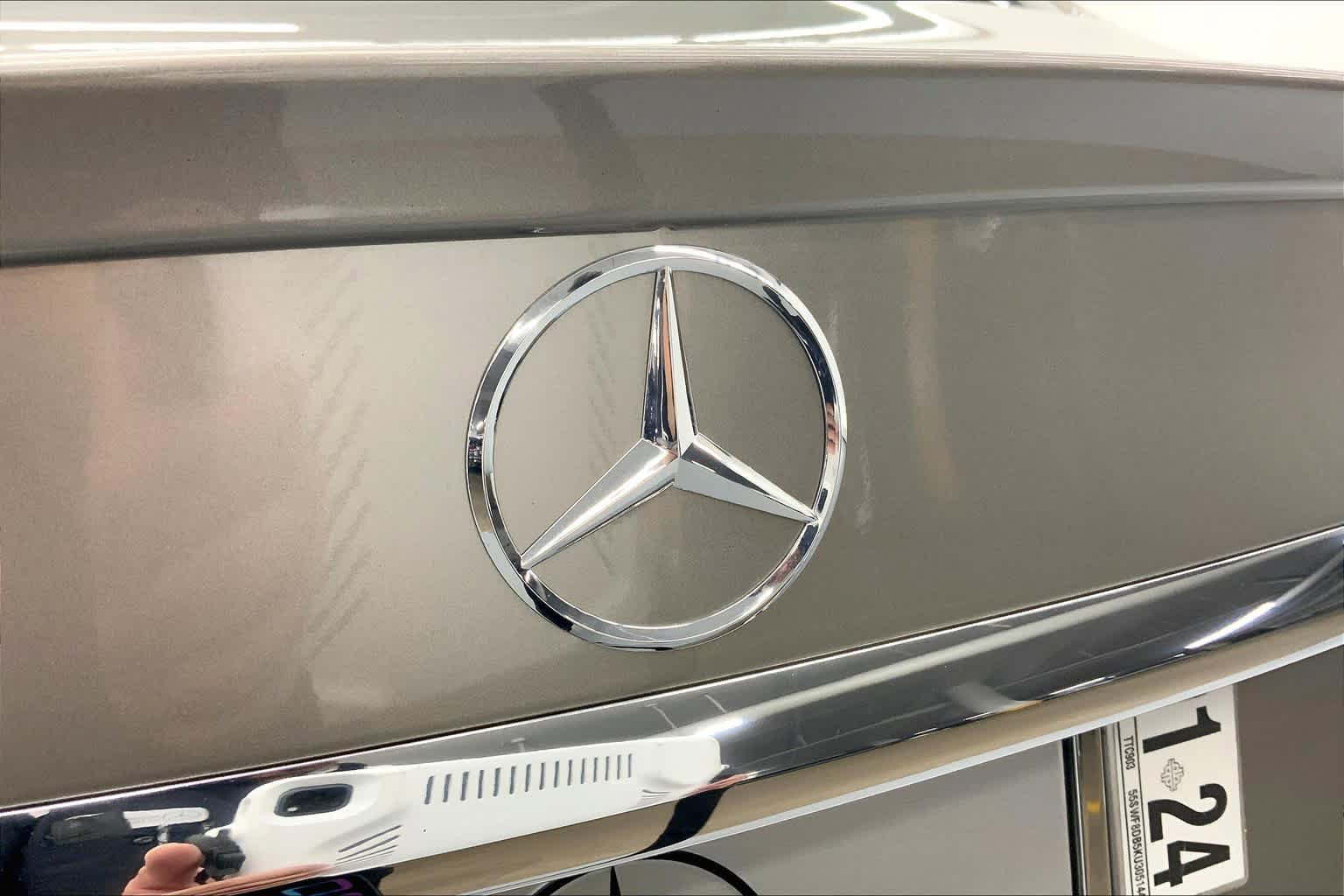 Used 2019 Mercedes-Benz C 300 Sedan image 30