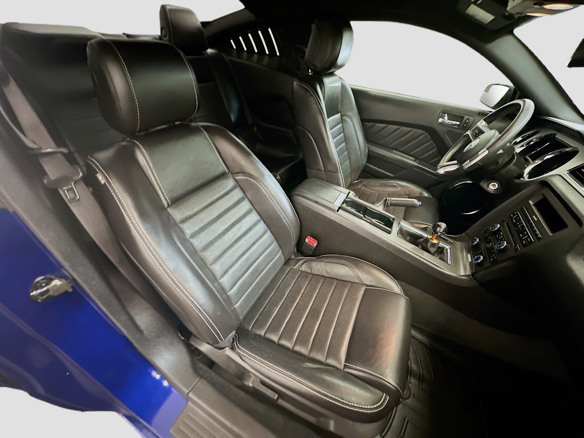 Used 2014 Ford Mustang Premium w/ V6 Performance Package image 28