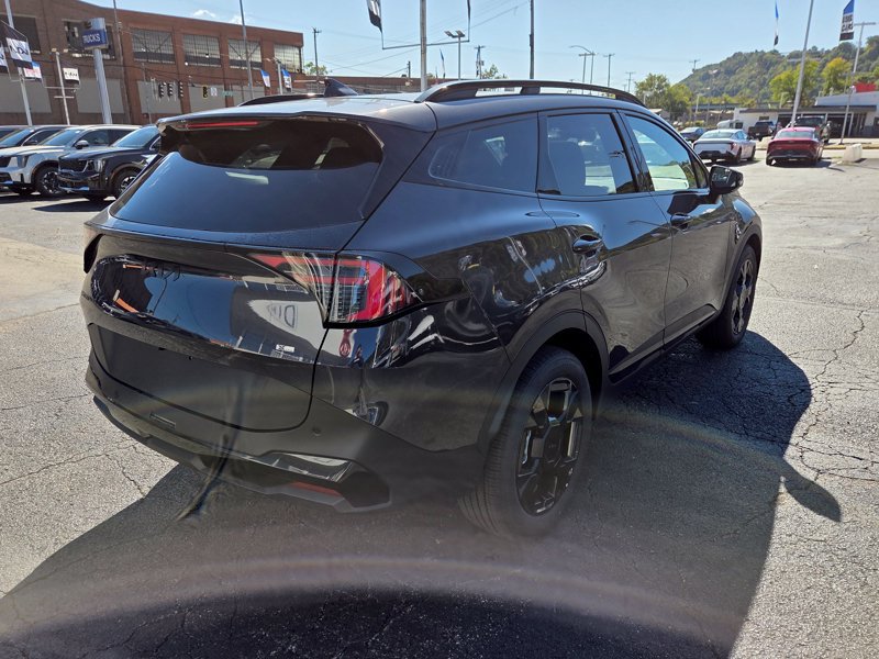 New 2026 Kia Sportage X-Line w/ X-Line Premium Package AWD/4WD image 7