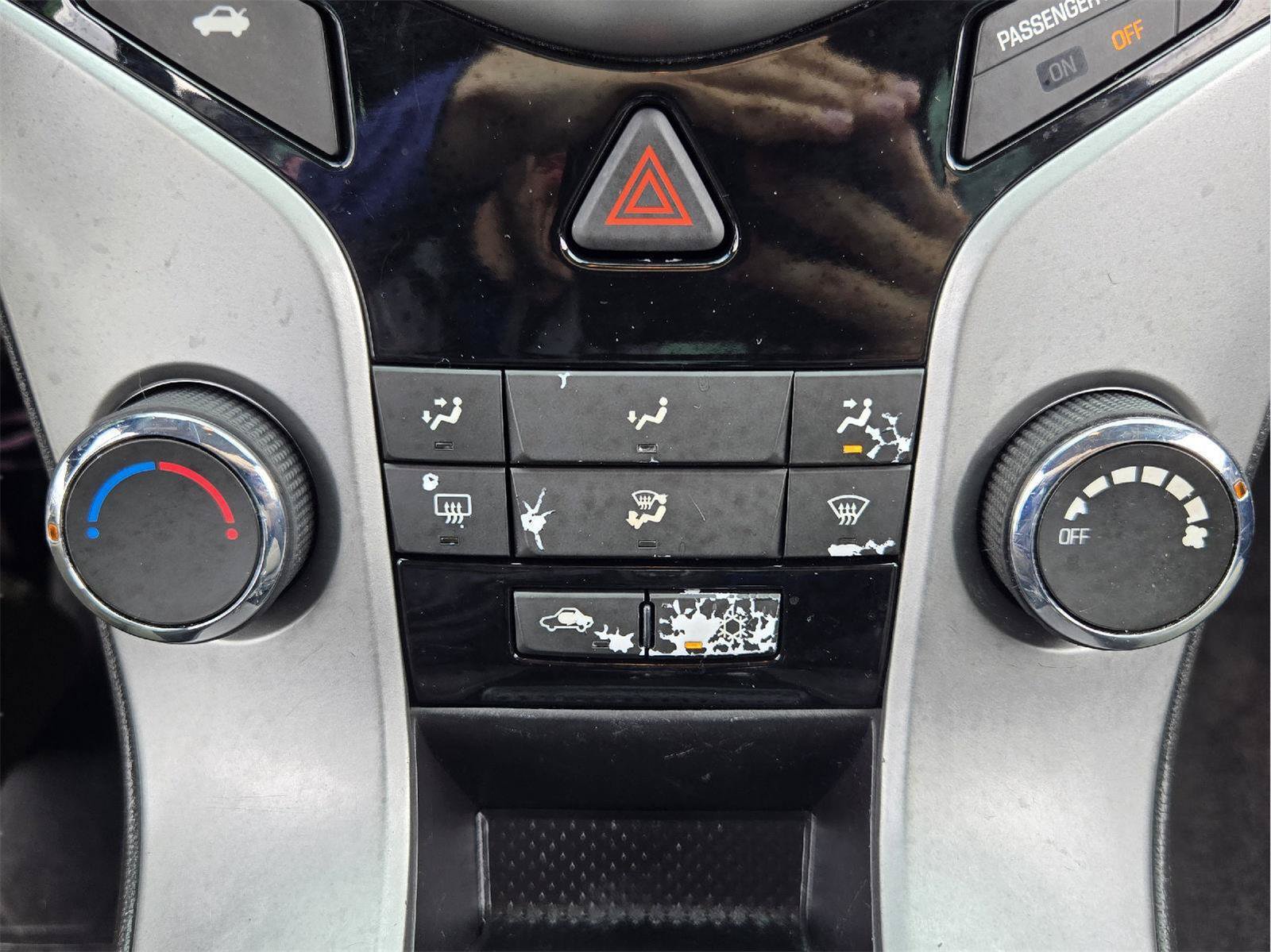 Used 2016 Chevrolet Cruze LS FWD image 16