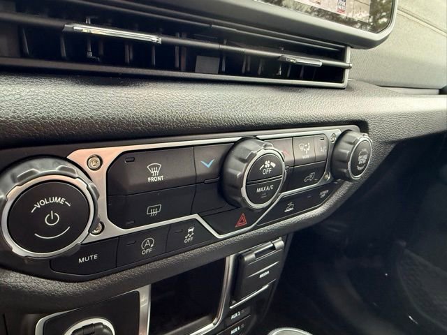 Used 2024 Jeep Gladiator Sport AWD/4WD image 36