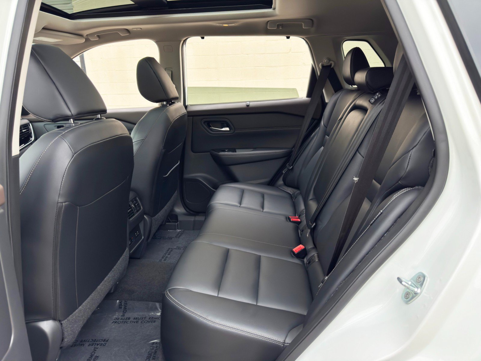 Used 2023 Nissan Rogue SL w/ SL Premium Package FWD image 39