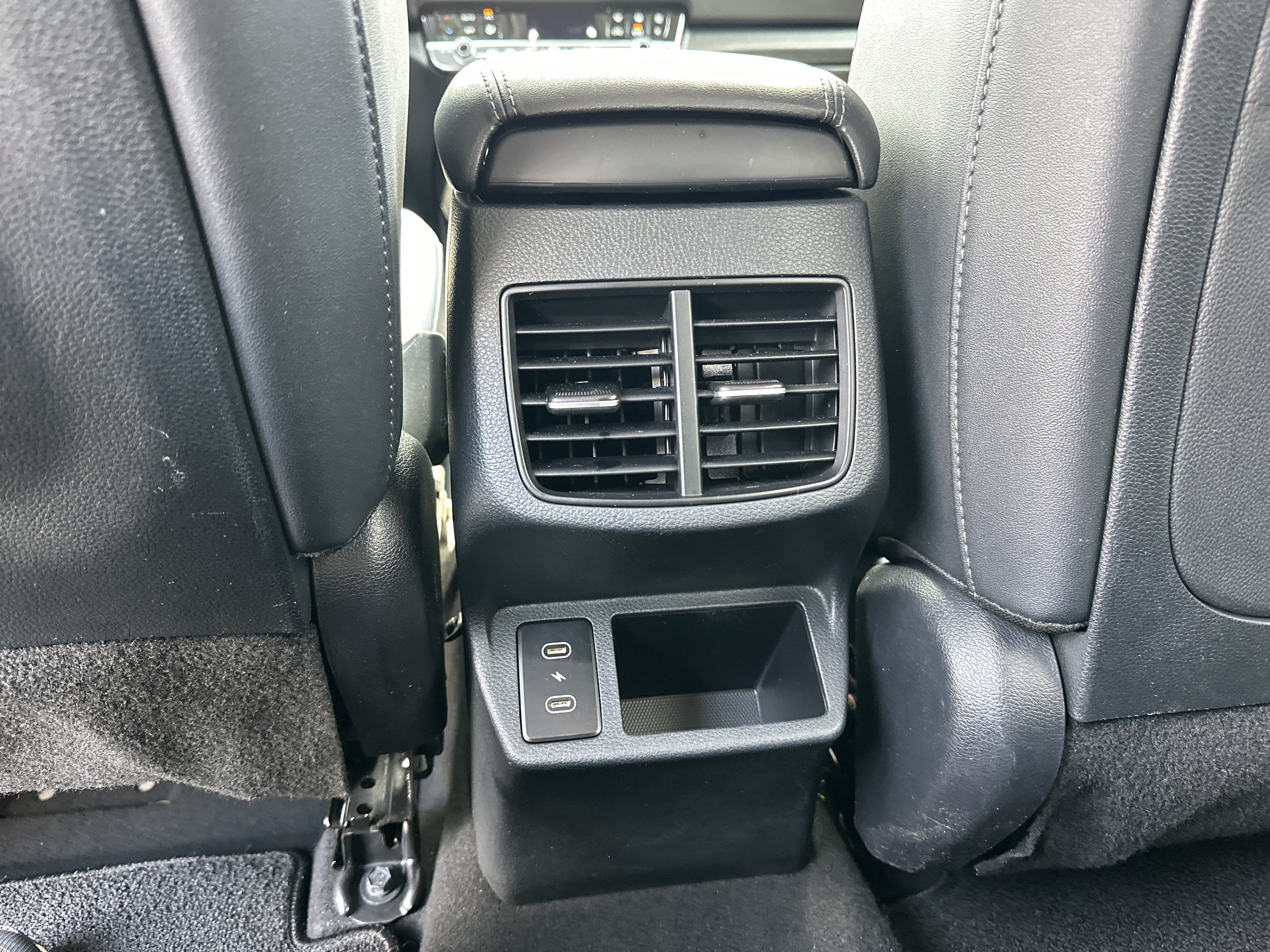 Used 2024 Kia Seltos EX FWD image 23