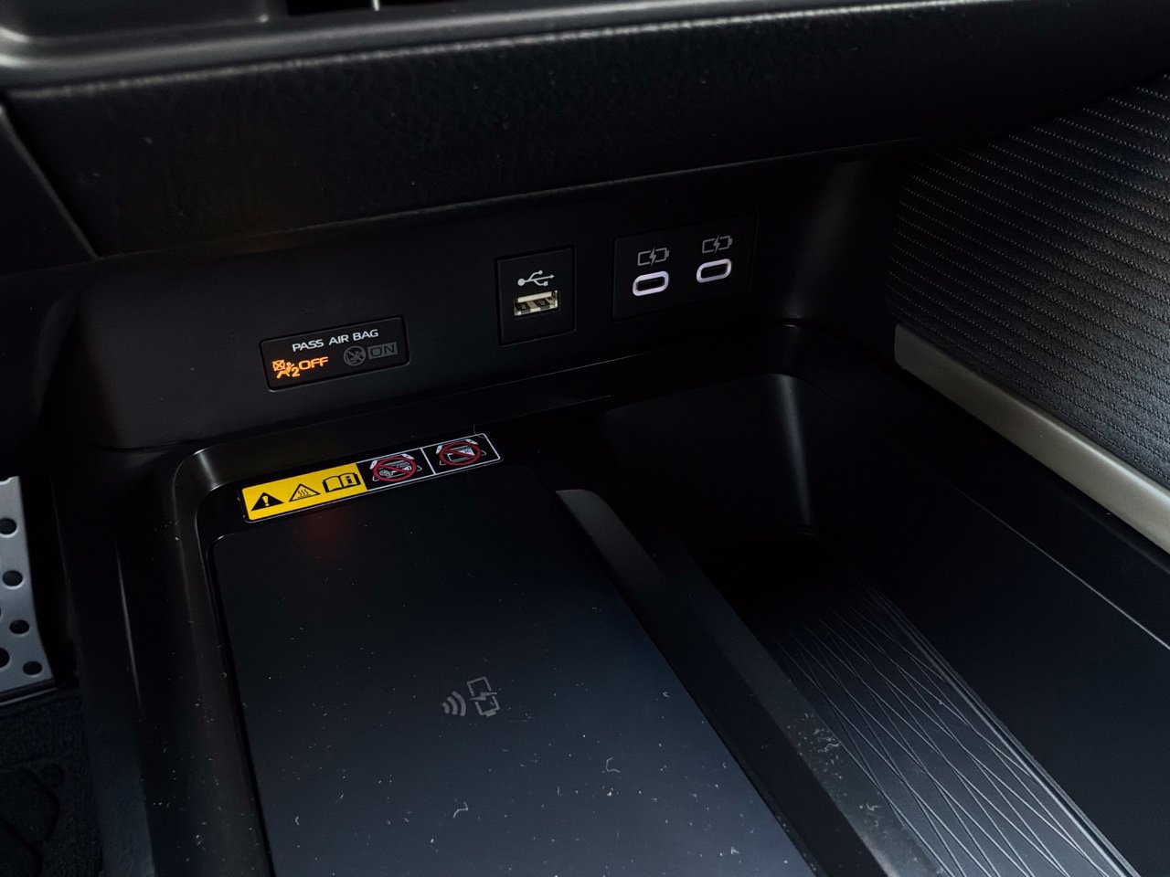 New 2026 Toyota Camry SE FWD image 25