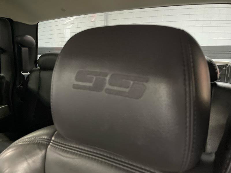Used 2006 Chevrolet Silverado 1500 SS RWD image 37