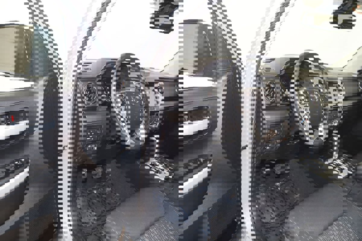 Used 2021 Toyota Tundra SR5 w/ Trail Edition image 47