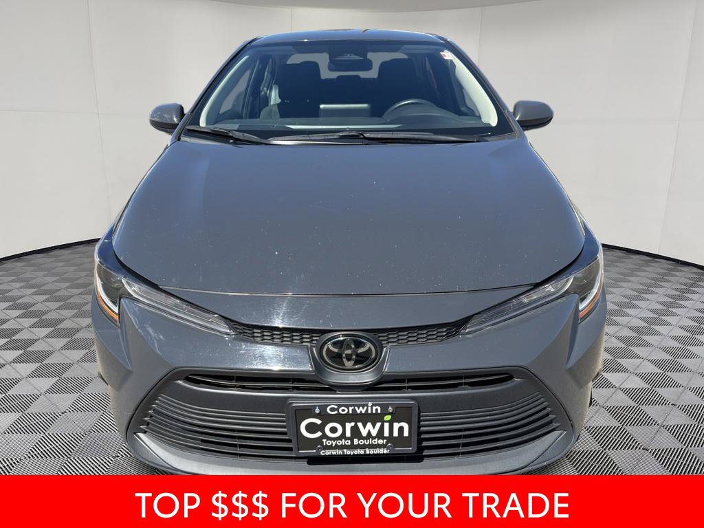 Used 2025 Toyota Corolla LE FWD image 2