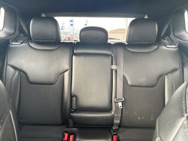 Used 2023 Jeep Compass Trailhawk image 26