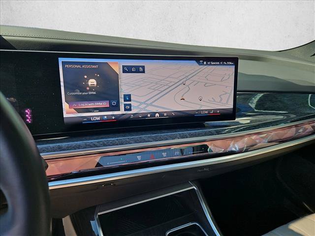 Certified 2024 BMW i7 xDrive60 AWD/4WD image 15