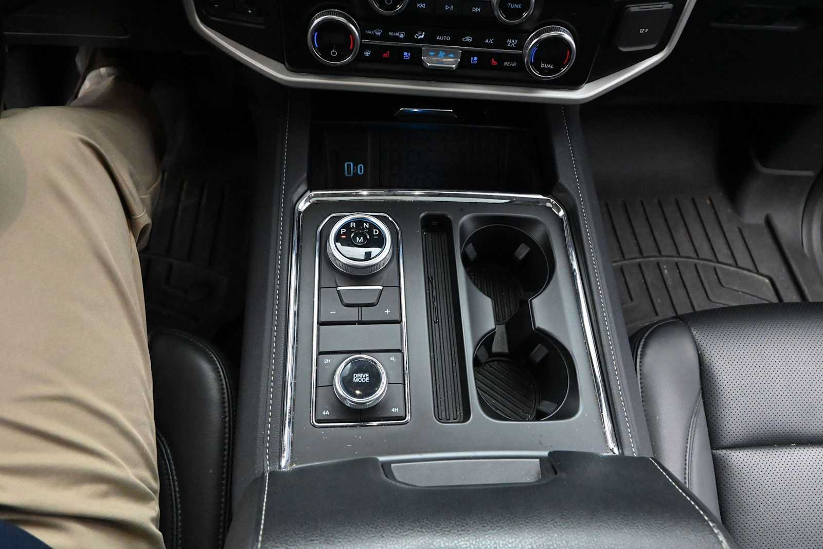 Used 2023 Ford Expedition Max XLT AWD/4WD image 18