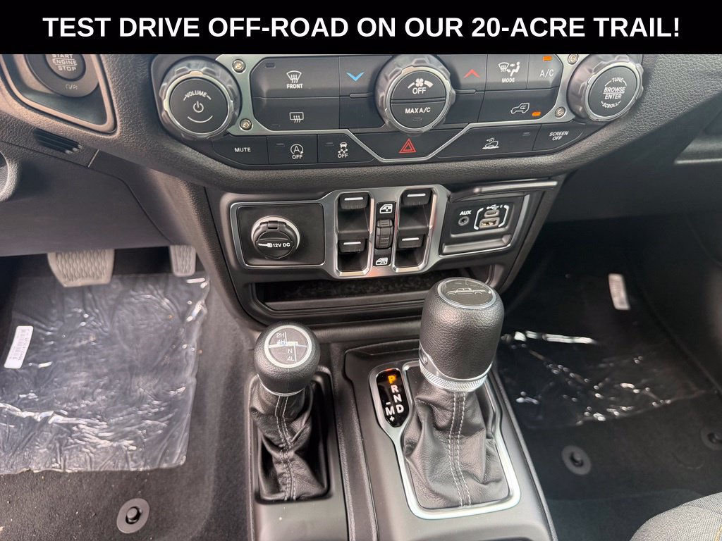 New 2026 Jeep Gladiator Sport AWD/4WD image 17