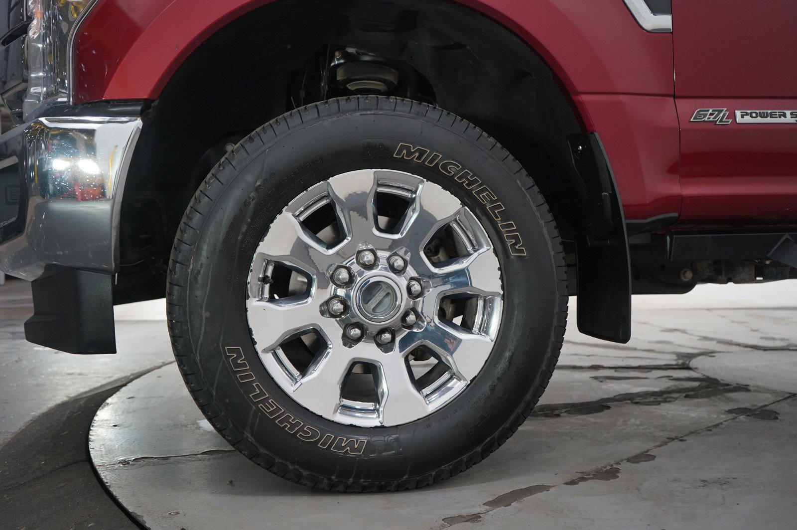 Used 2017 Ford F250 Lariat w/ Chrome Package image 30