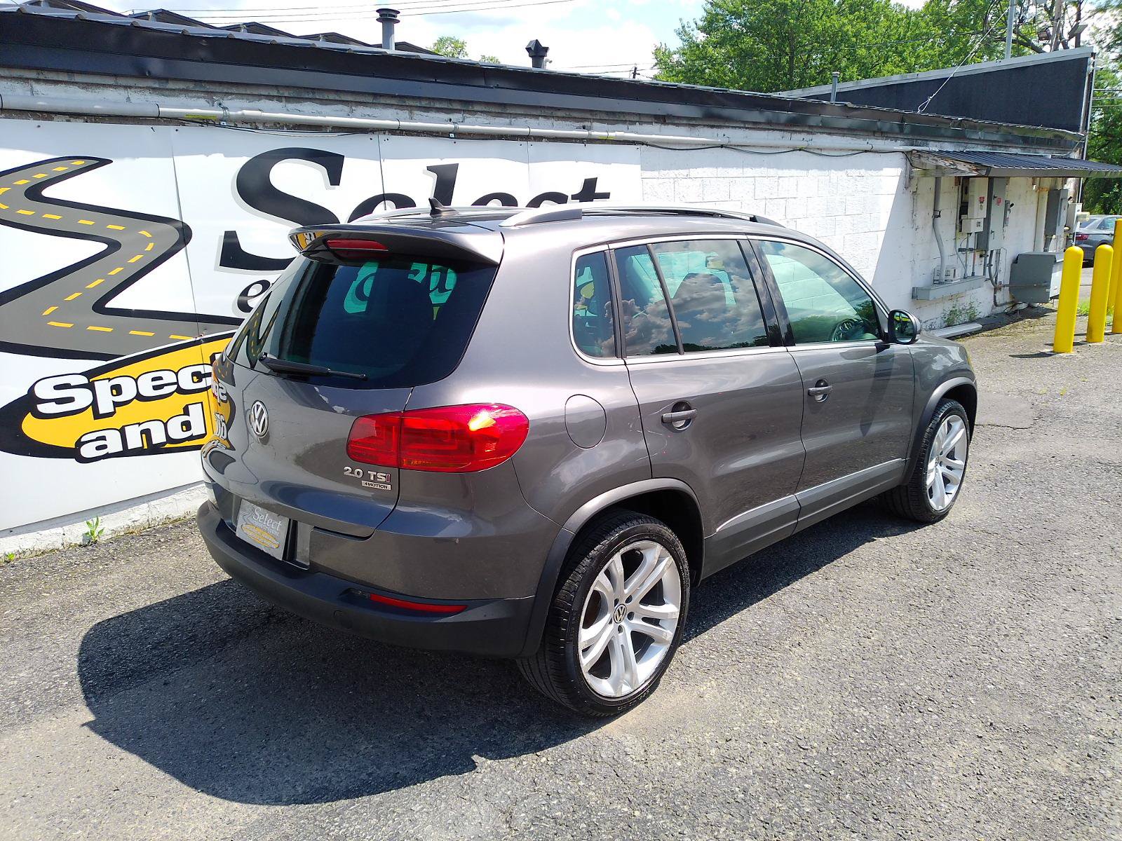 Used 2013 Volkswagen Tiguan SEL AWD/4WD image 4