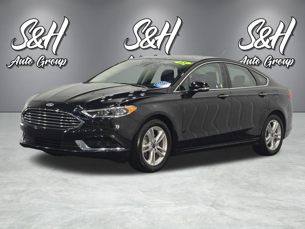 Used 2018 Ford Fusion SE w/ Fusion SE Technology Package FWD image 16