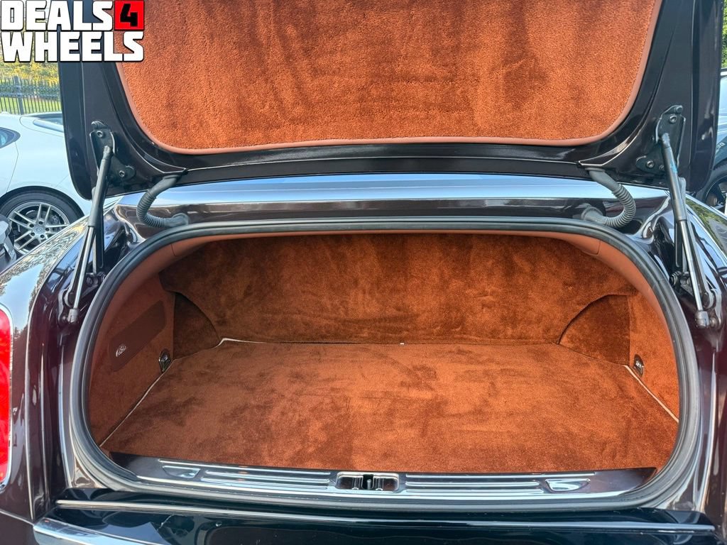 Used 2012 Bentley Mulsanne RWD image 24