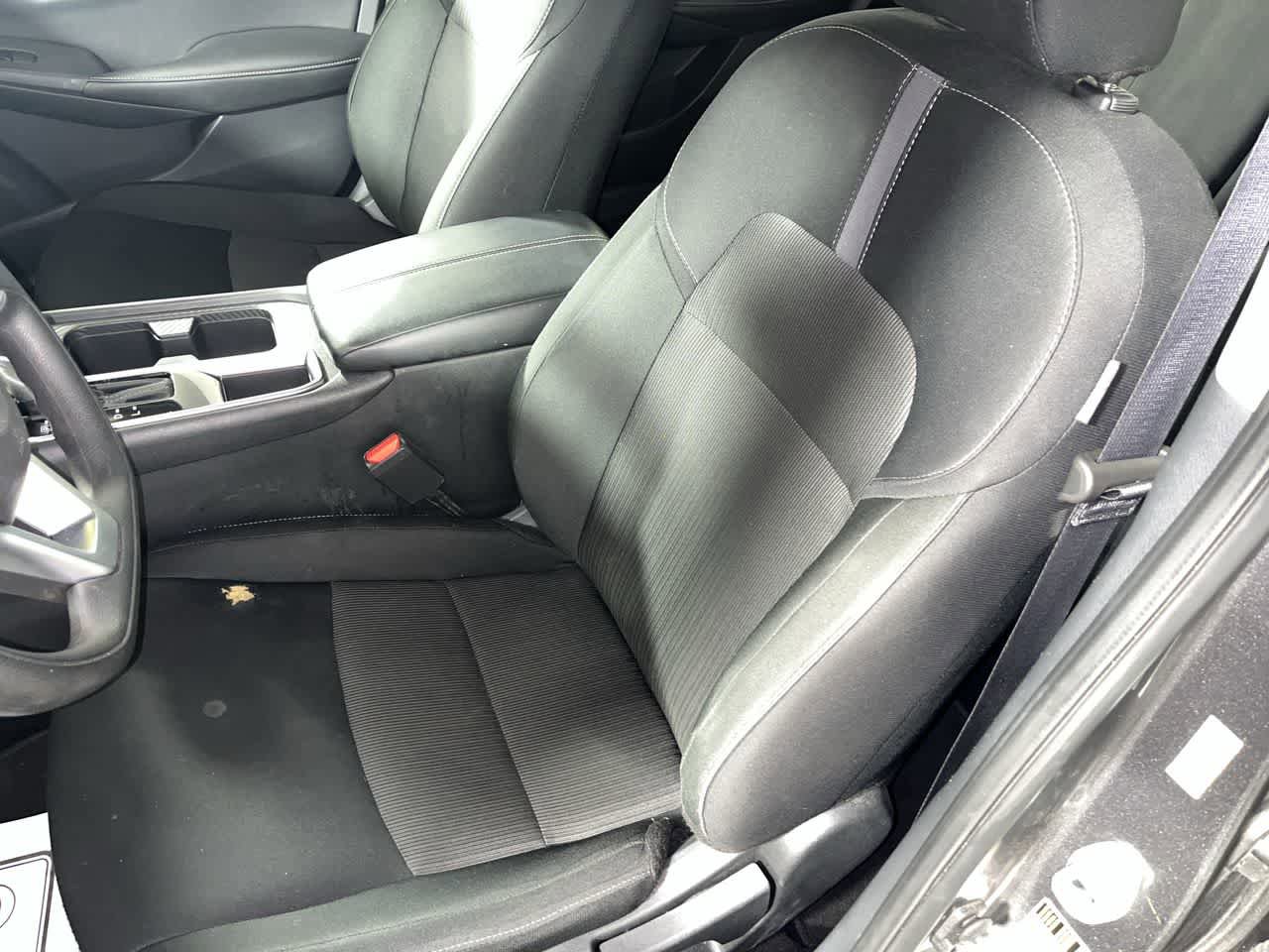 Used 2025 Nissan Sentra SV FWD image 15