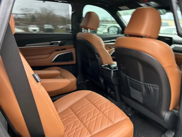 Used 2025 Kia Telluride EX X-Line image 24