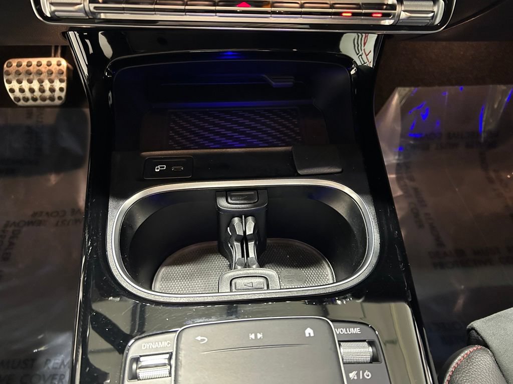 Used 2023 Mercedes-Benz CLA 250 4MATIC image 23