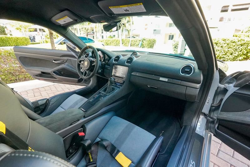 Used 2024 Porsche 718 Cayman GT4 RS image 84